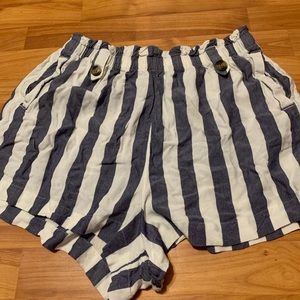 Soft striped shorts